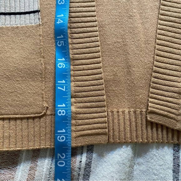 Club Monaco Tan Iced Latte Contrast Pocket Cardigan - Picture 15 of 16